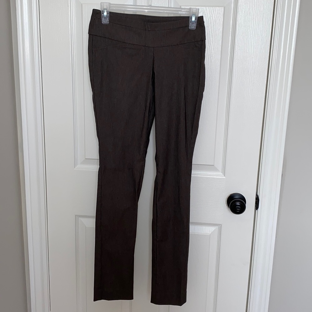 Ricki’s | Microtwill Pull On Skinny Leg Dress Pant - Size Small